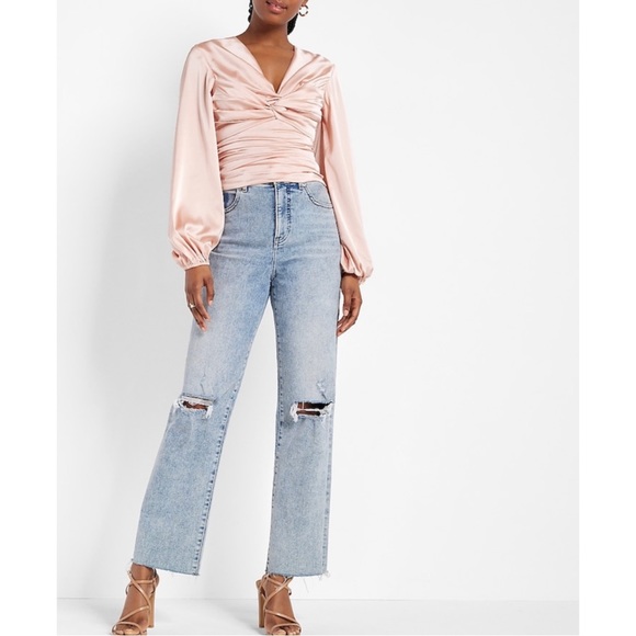 EXPRESS Twist Front Tie Back Top - Picture 16 of 16